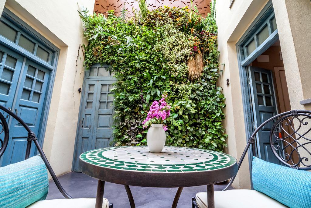 The Riad - Adults Only Hotel Tarifa Bagian luar foto